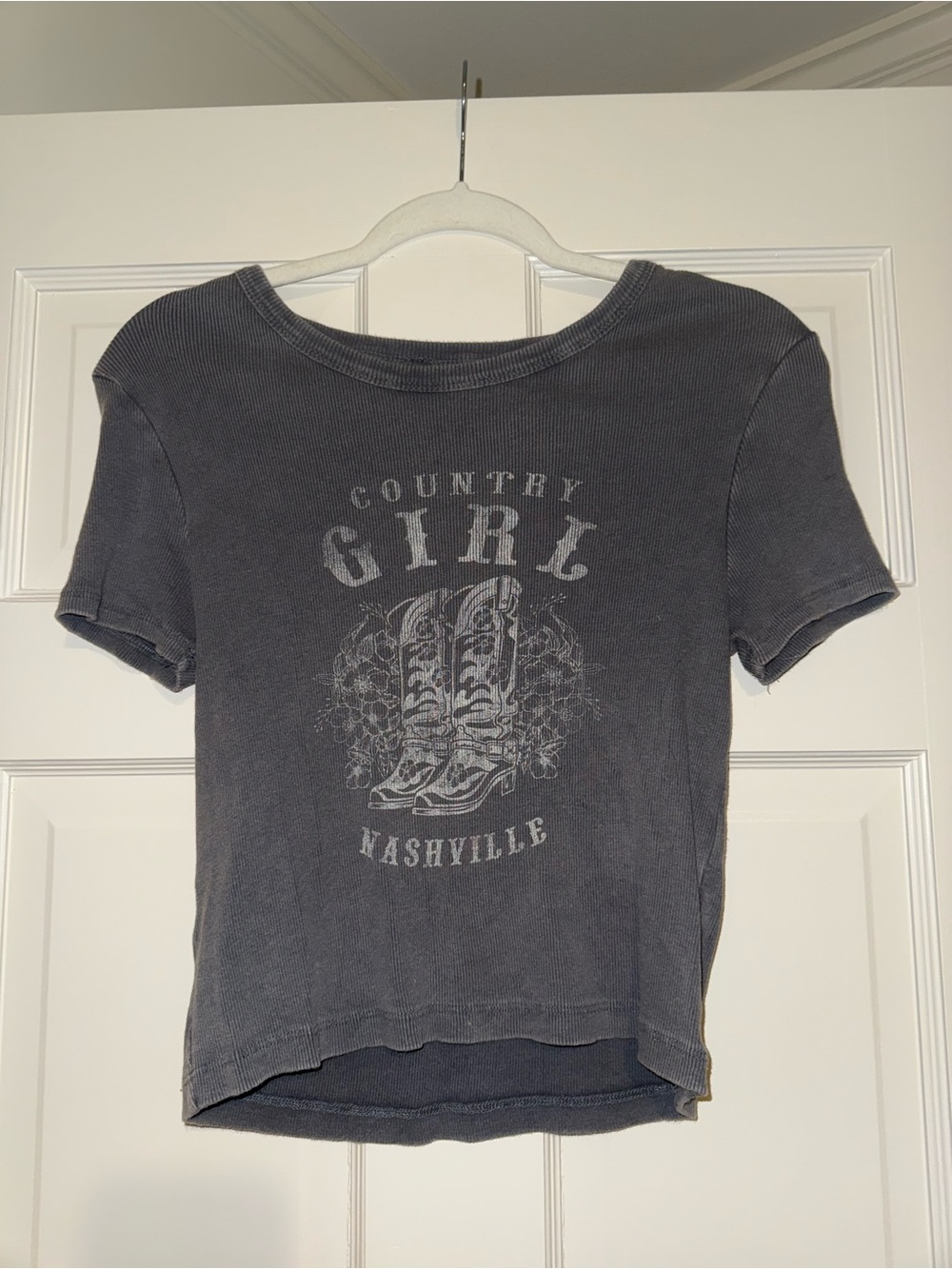 Country Girl Nashville Graphic Tee - Charcoal Short Sleeve